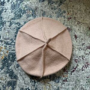 Light pink wool beret